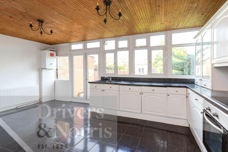 Palmers Green, London