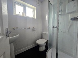 Butlin Road, Holbrooks