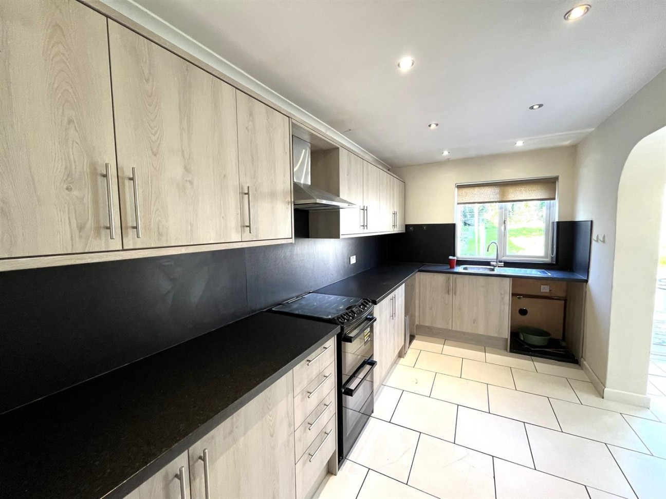 Rutherglen Avenue, Whitley