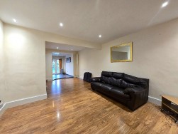 Oldham Avenue, Wyken