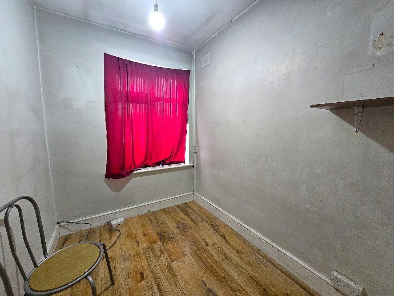 Oldham Avenue, Wyken