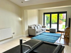 Holyhead Road, Coundon