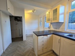 Ashmore Road, Radford