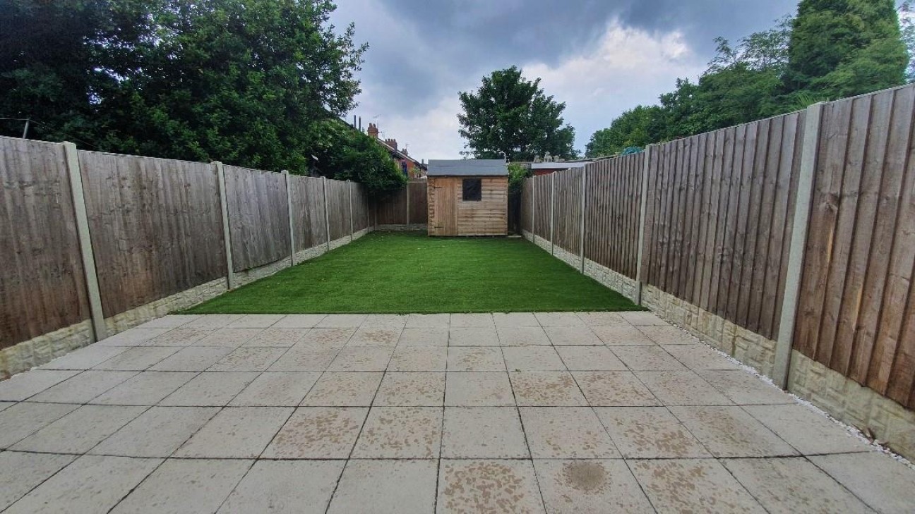 Ashmore Road, Radford