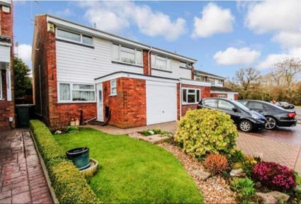 Dorchester Way, Clifford Park