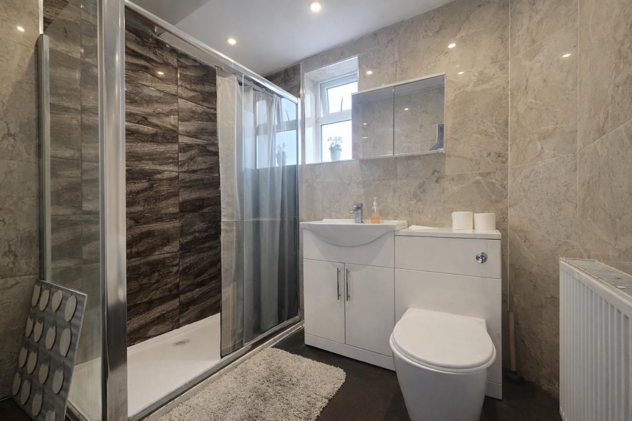 The Park Paling, Cheylesmore