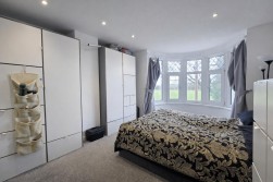 The Park Paling, Cheylesmore