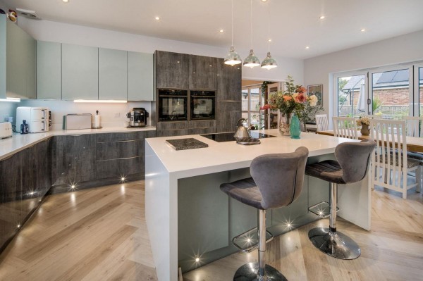 View full details for Cordelia Gardens