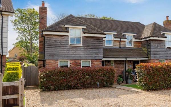 View full details for St Peters Court, Havenstreet