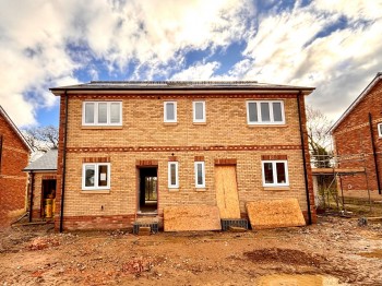 8 Sunset Drive, Cowes, Isle of Wight.