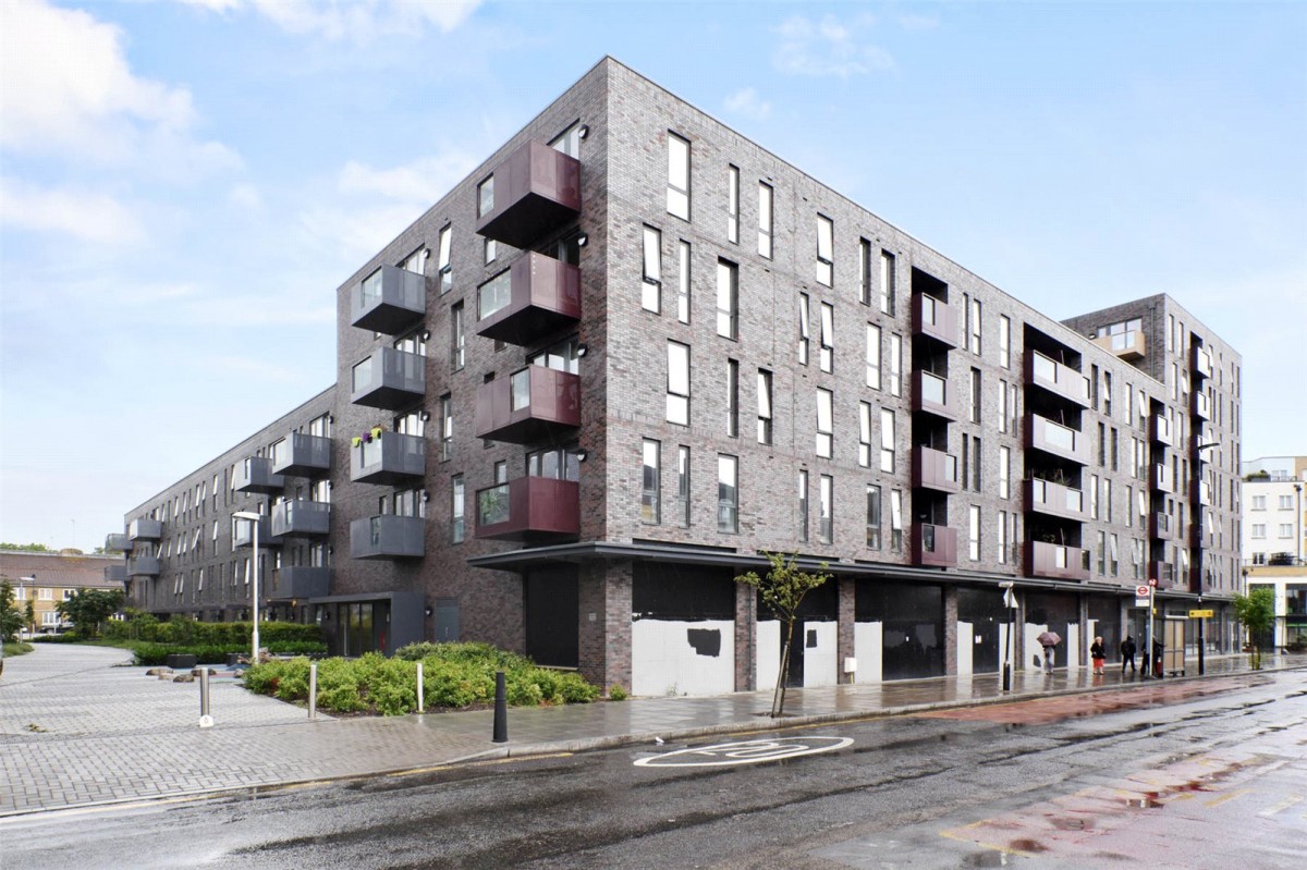 17 Bermuda Way, London