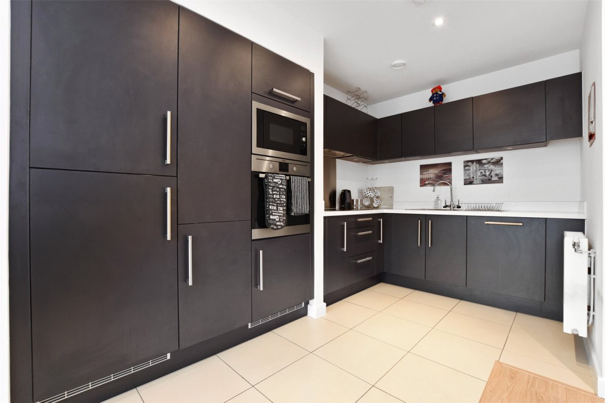 17 Bermuda Way, London