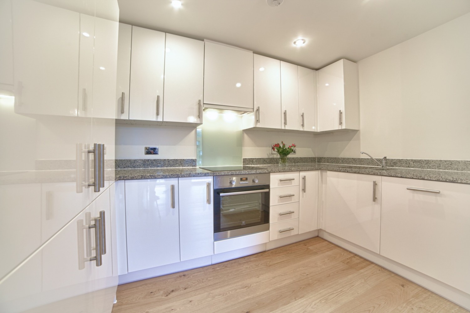Fulneck Place, 1 Fulneck Place, London