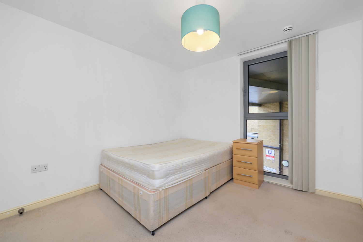 Fulneck Place, 1 Fulneck Place, London