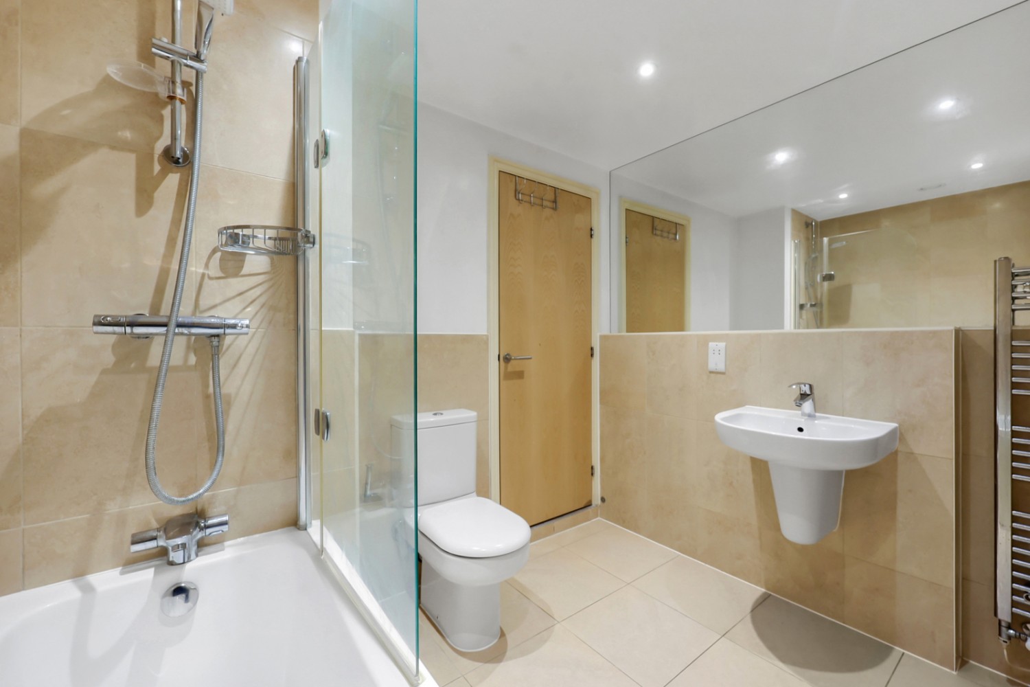 Fulneck Place, 1 Fulneck Place, London