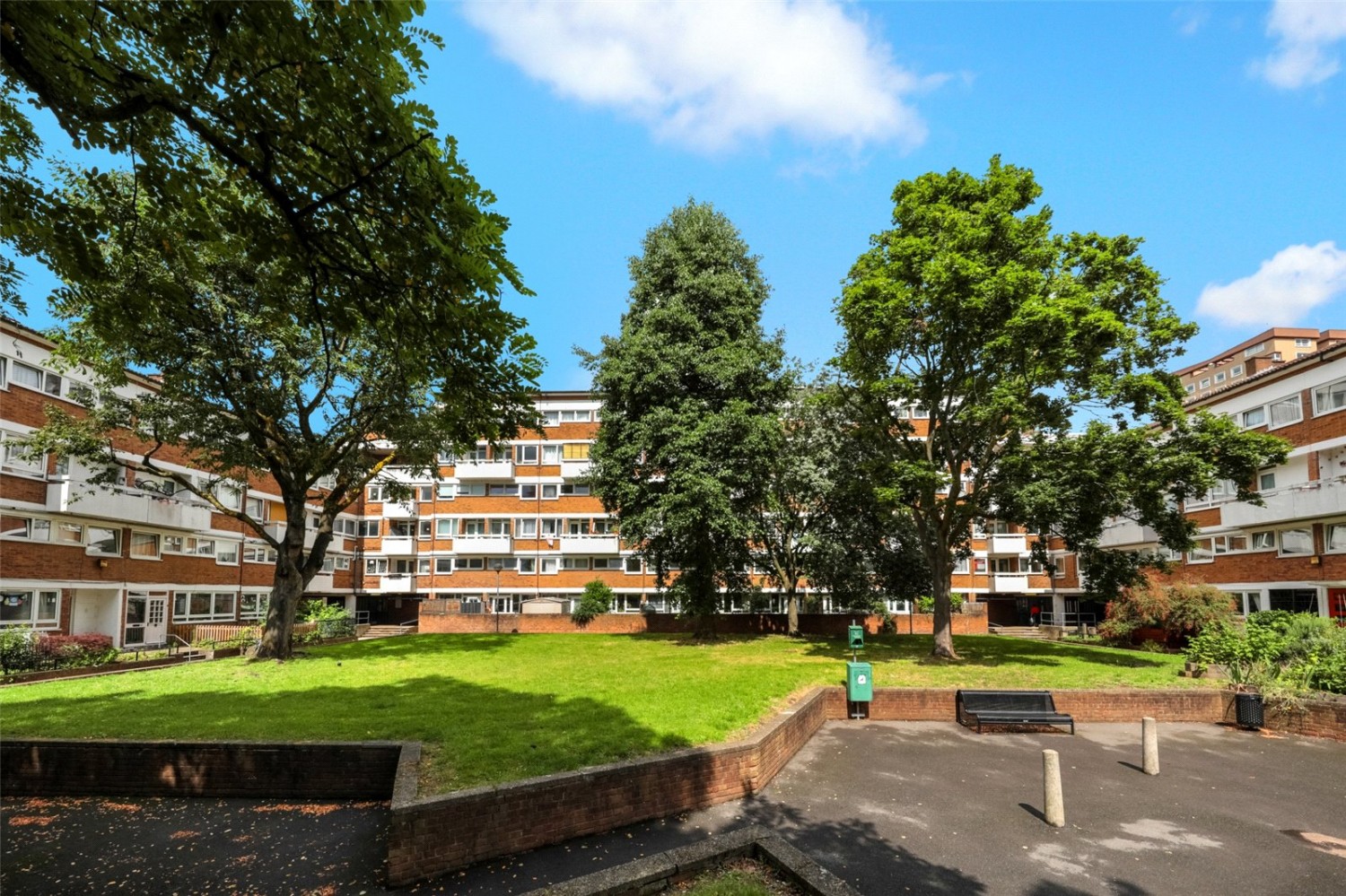 Pownall Road, London