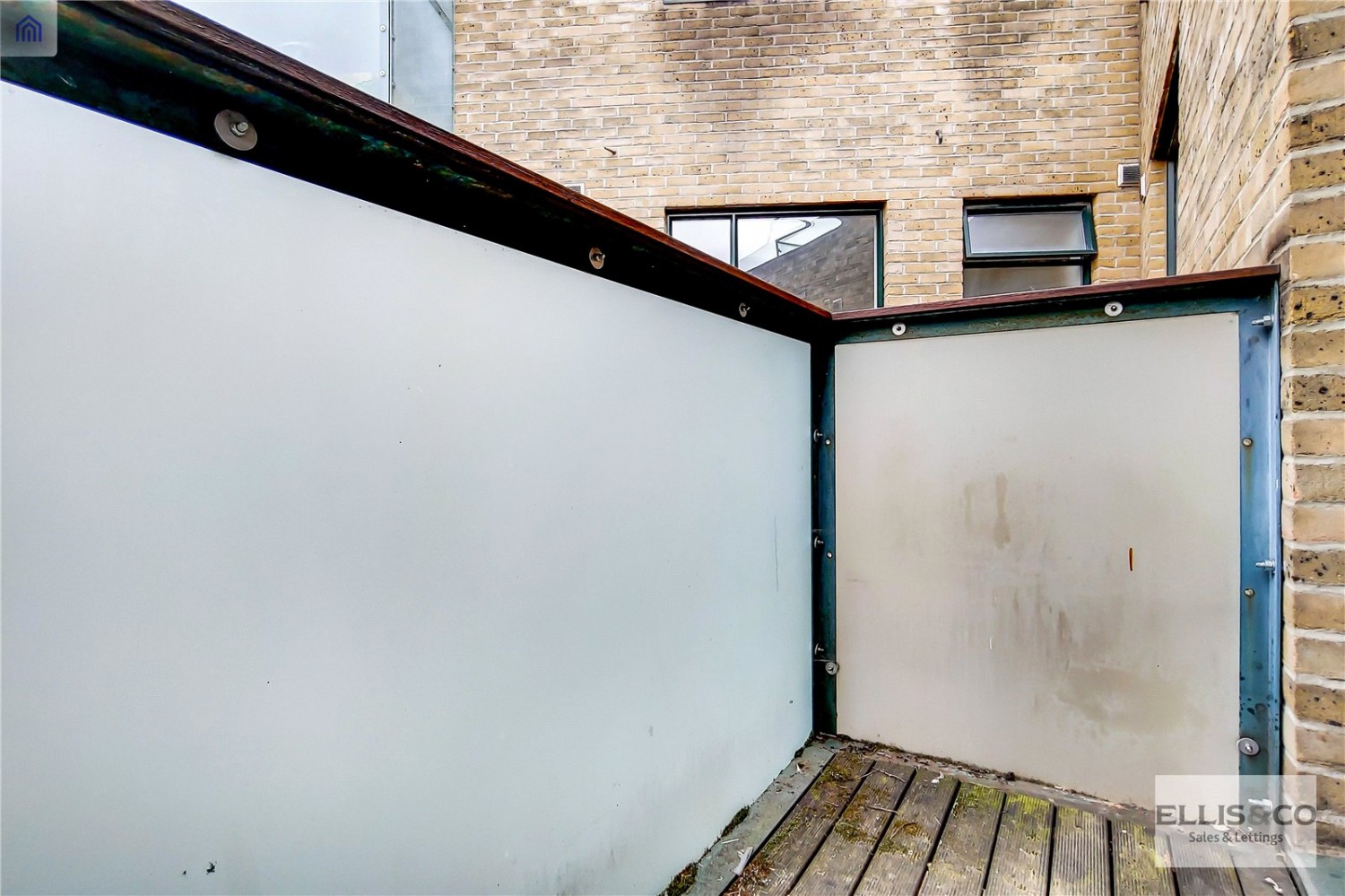 Bethnal Green Road, 114-118 Bethnal Green Road, London