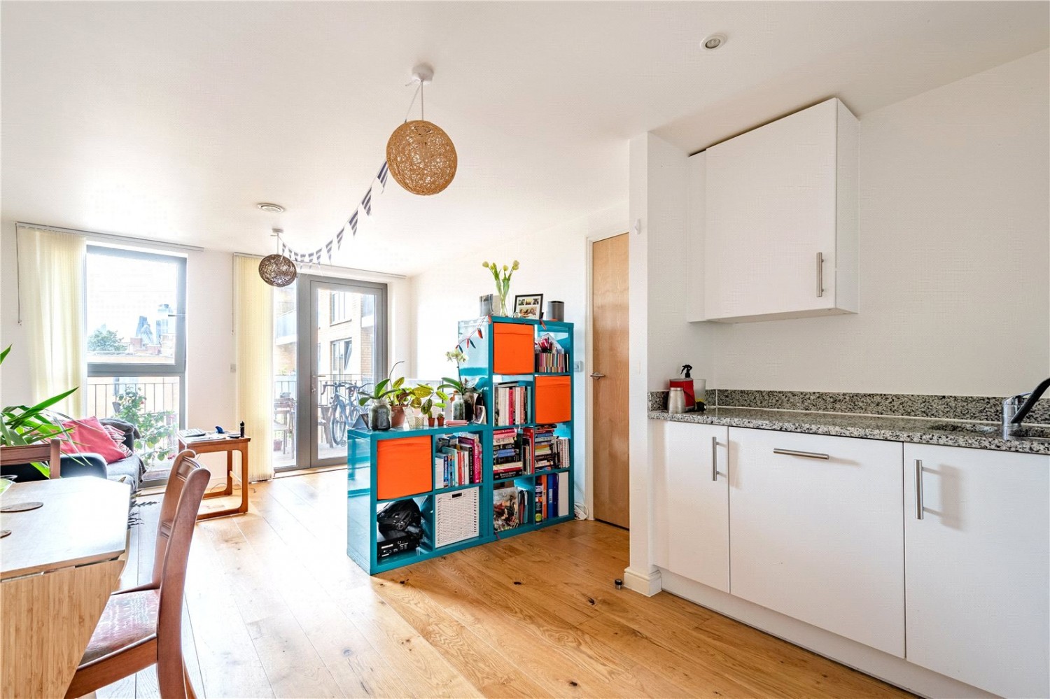 Fulneck Place, 17 Fulneck Place, London