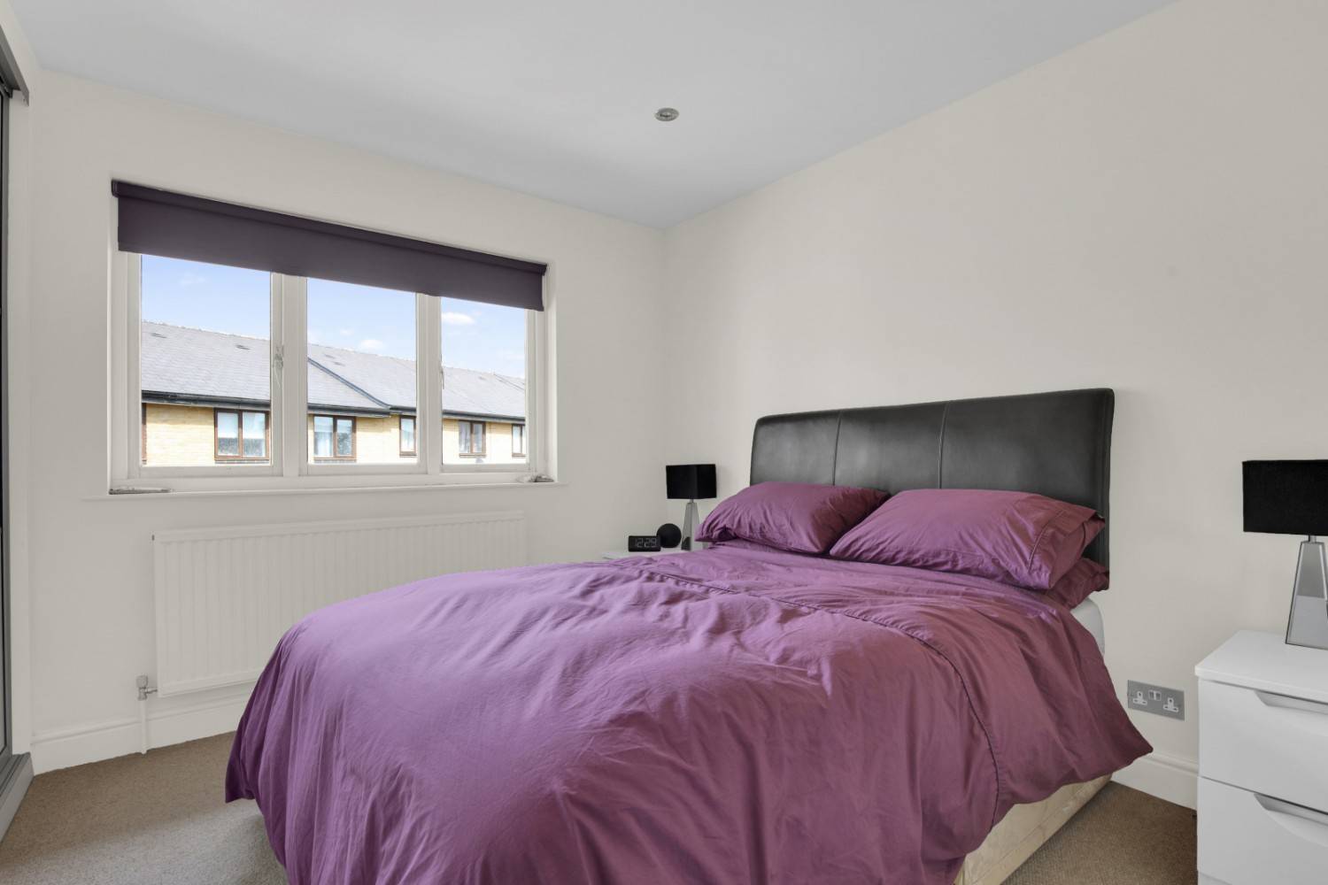Willow Tree Close, London