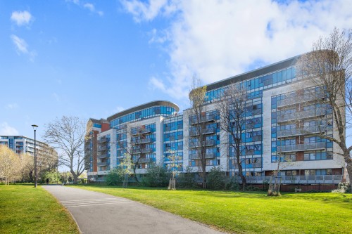 Meath Crescent, 3 Meath Crescent, London