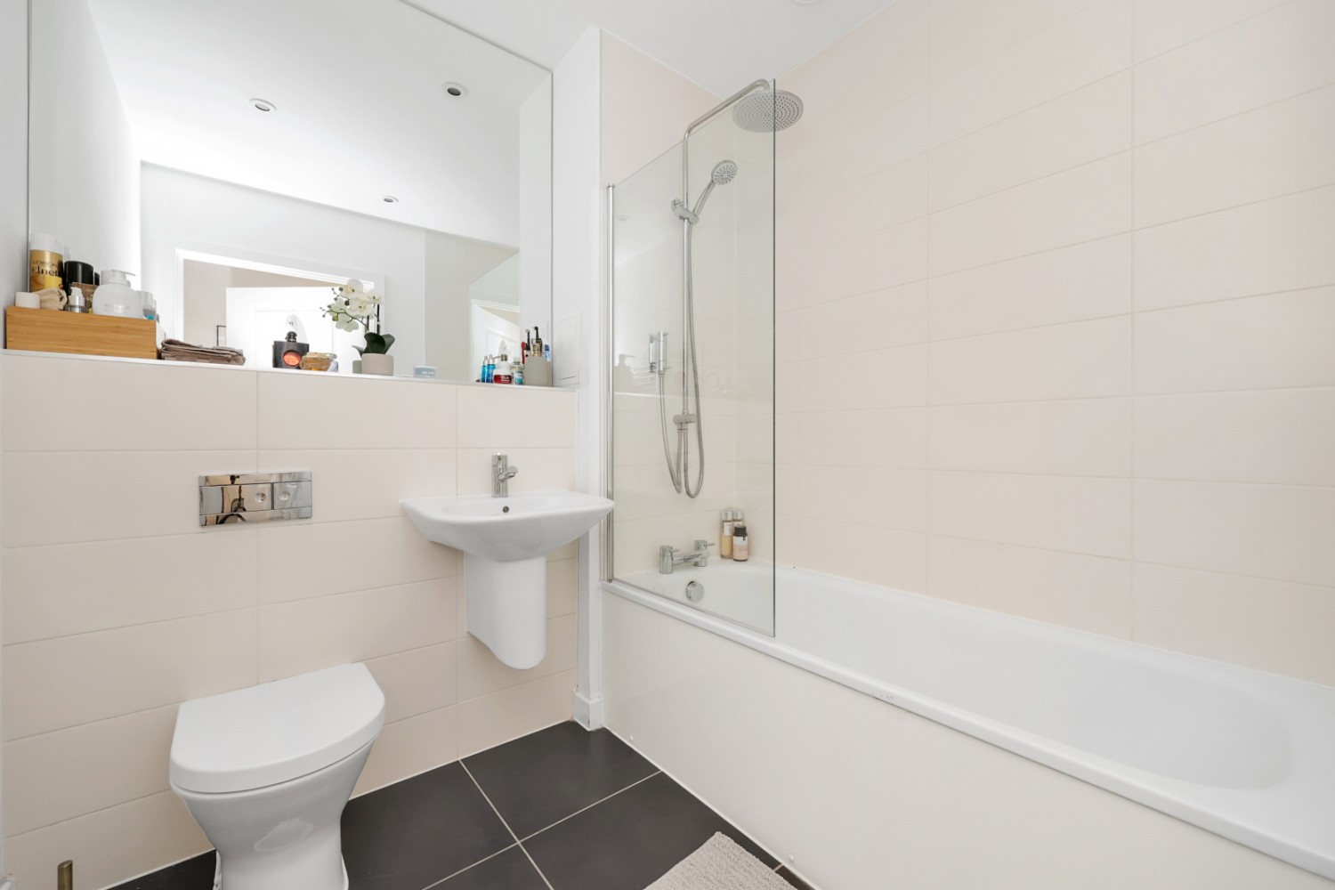 Bermuda Way, 17 Bermuda Way, London