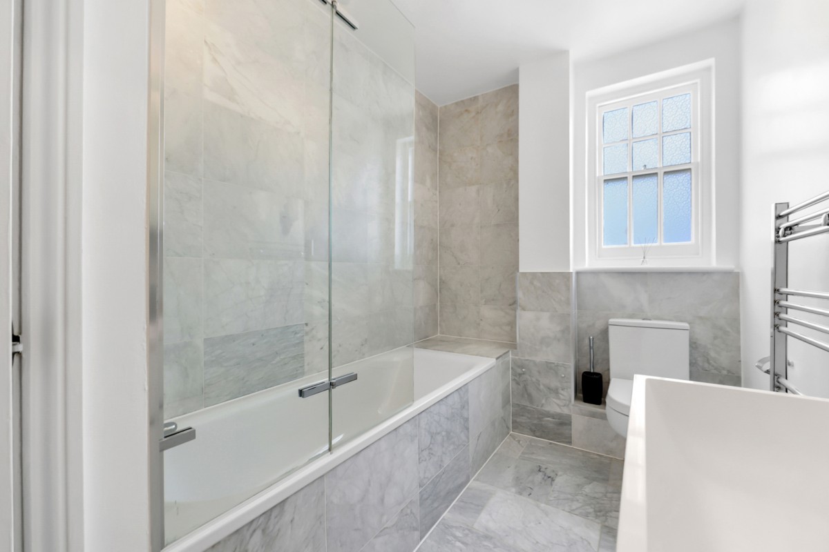 Kirkwall Place, London