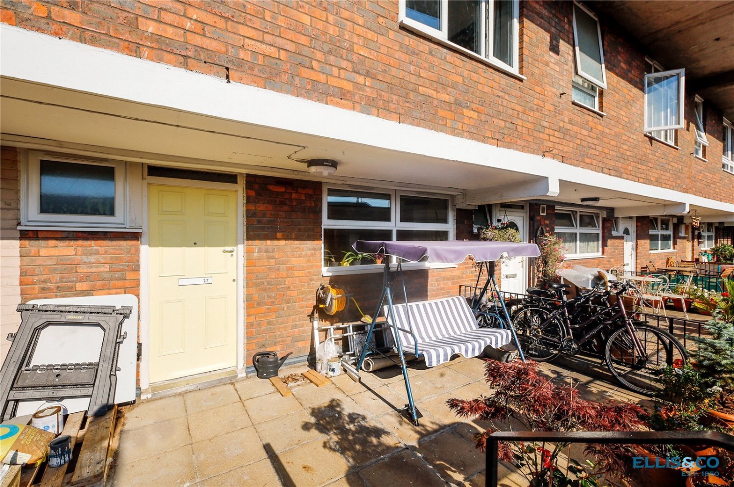 Watney Market, 14 Watney Market, London