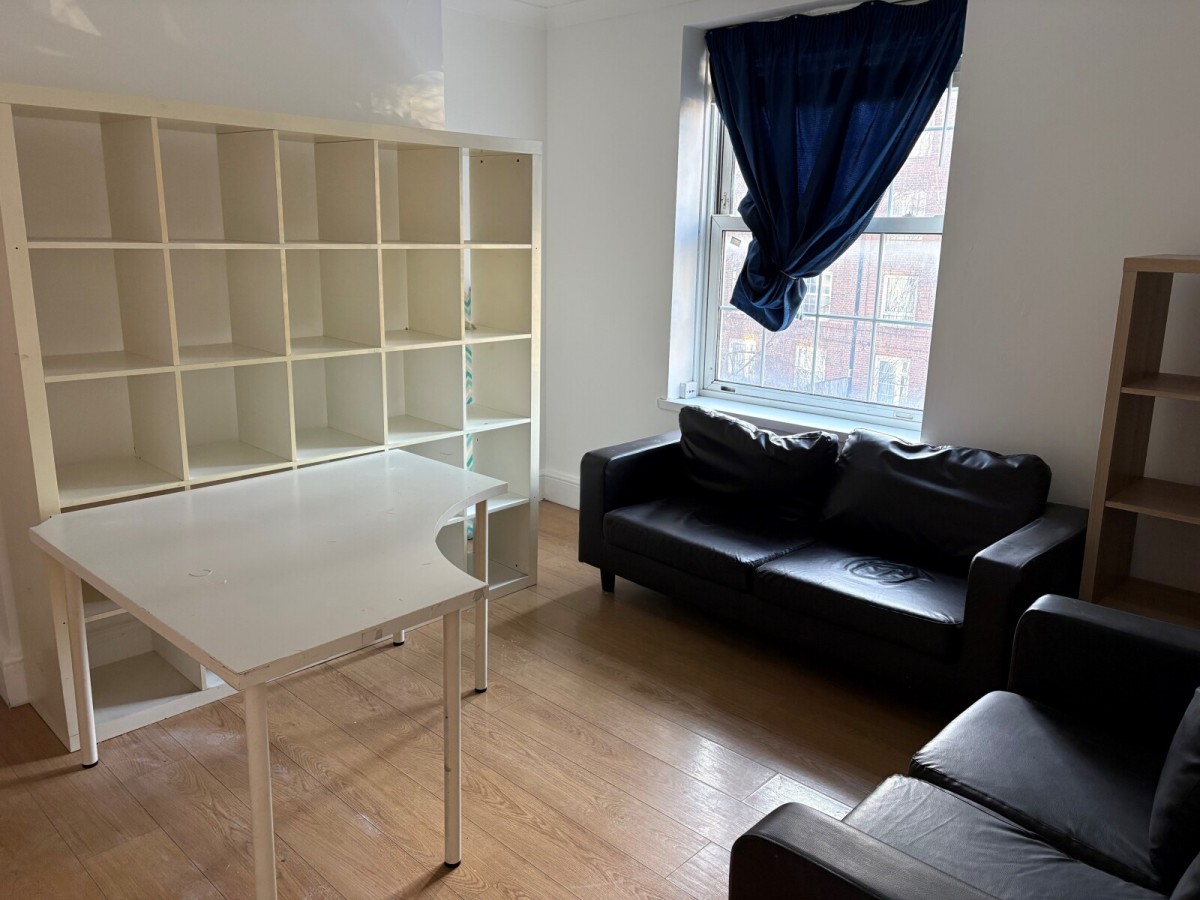 Bromley High Street, London