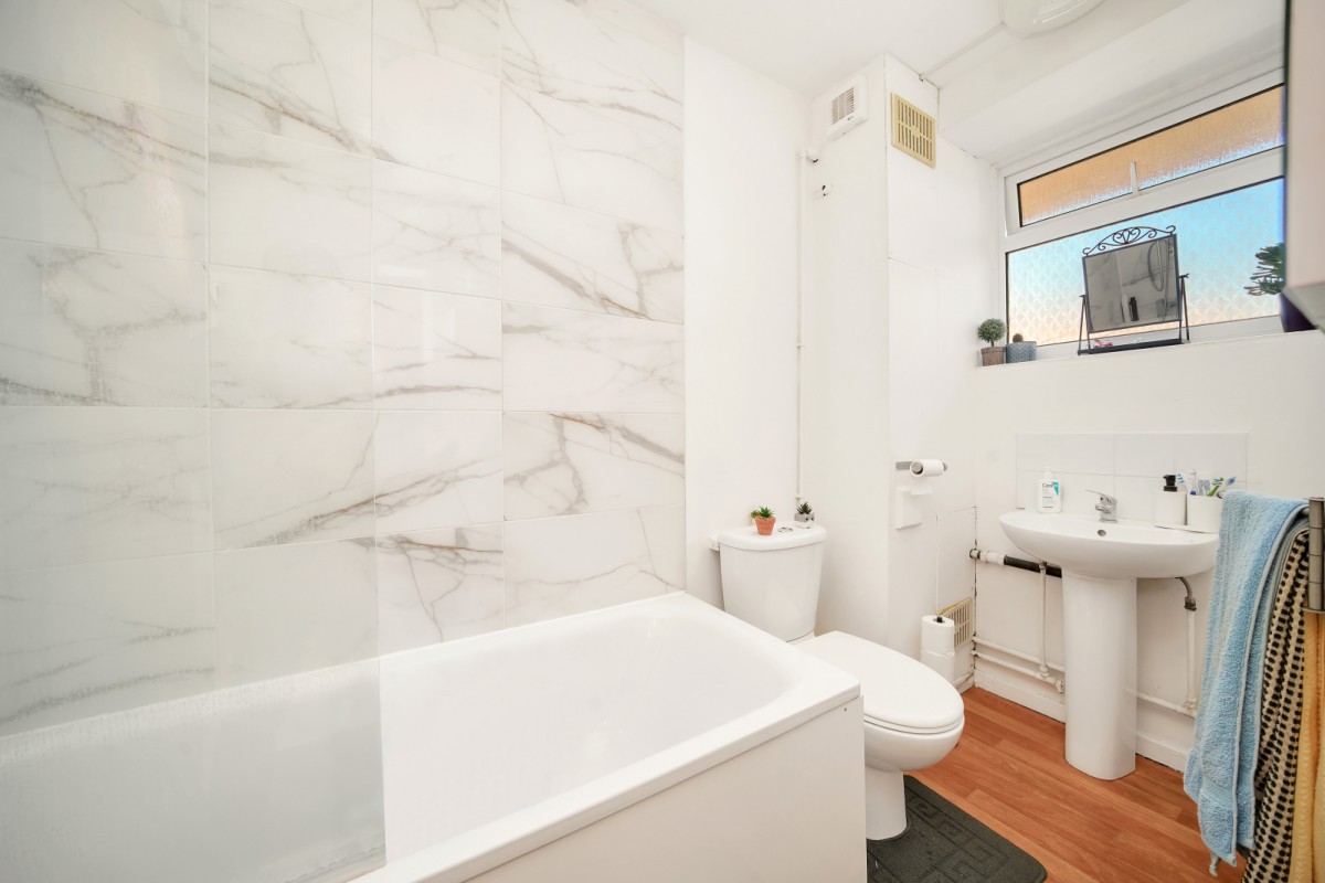 Cambridge Heath Road, London