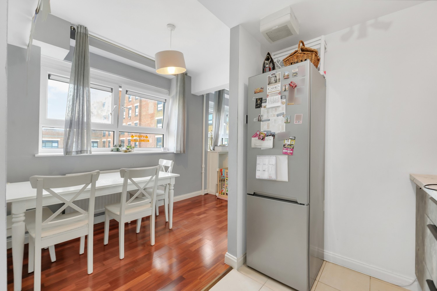 Bethnal Green Road, 463 Bethnal Green Road, London