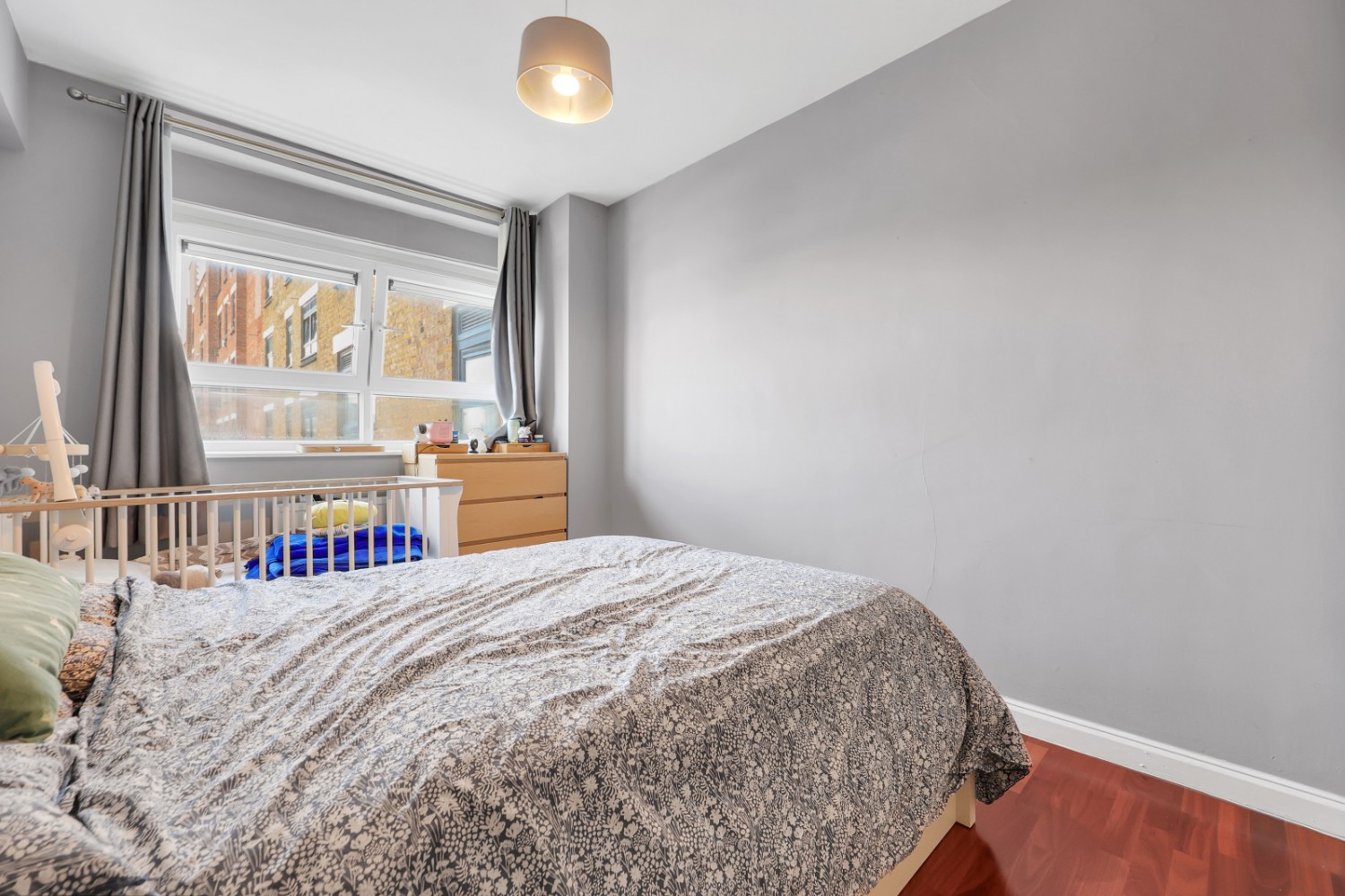 Bethnal Green Road, 463 Bethnal Green Road, London