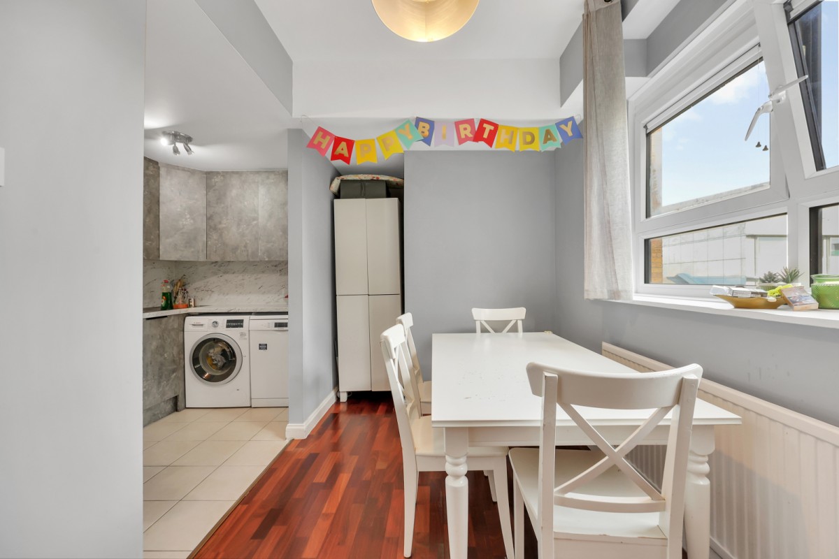 Bethnal Green Road, 463 Bethnal Green Road, London