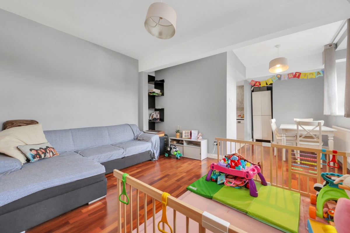 Bethnal Green Road, 463 Bethnal Green Road, London