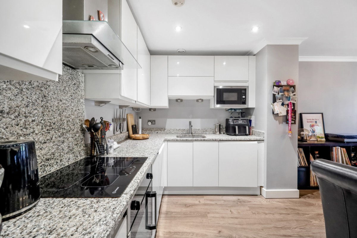 Meath Crescent, 1 Meath Crescent, London