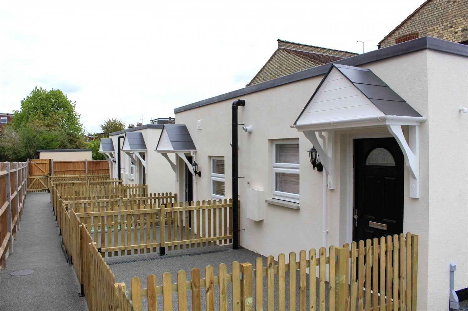 Shrewsbury Road, 2A Shrewsbury Road, Bounds Green, London