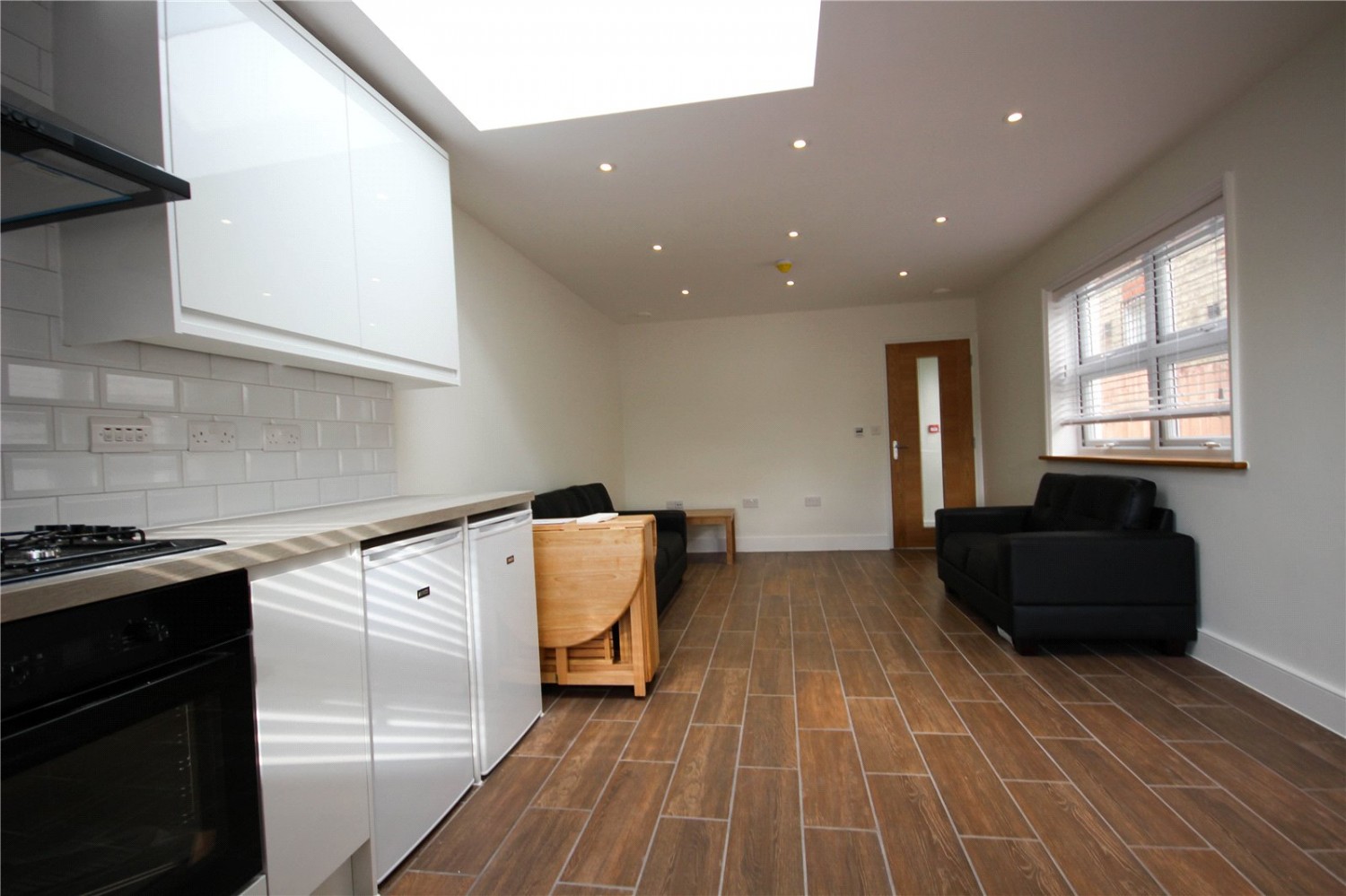 Shrewsbury Road, 2A Shrewsbury Road, Bounds Green, London