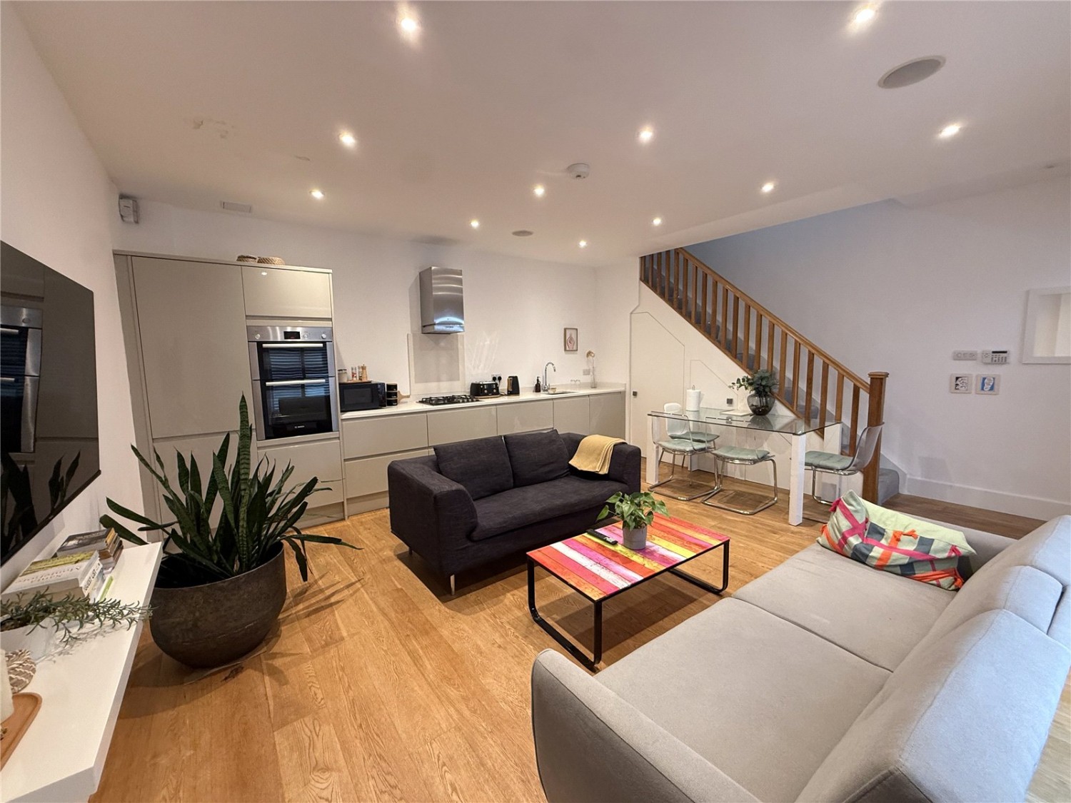 Rosebery Road, London