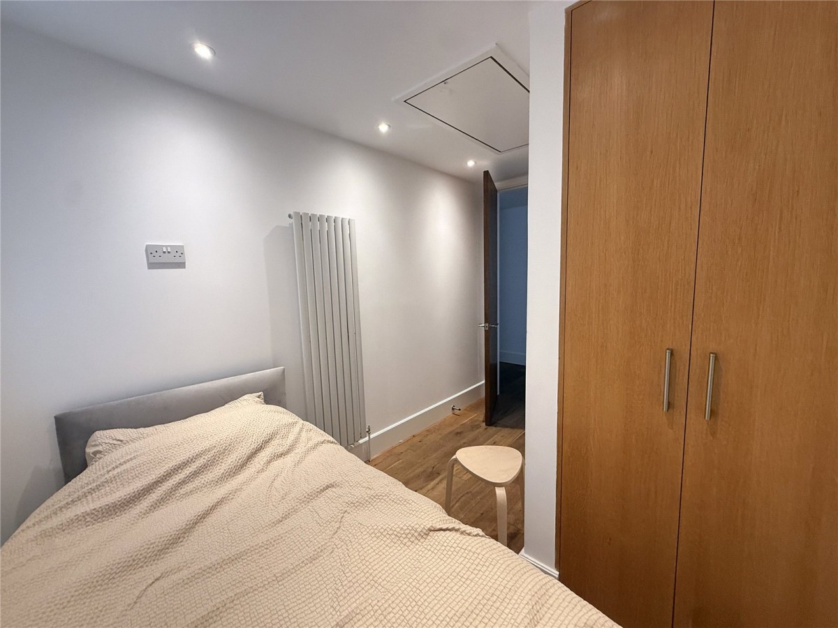 Rosebery Road, London