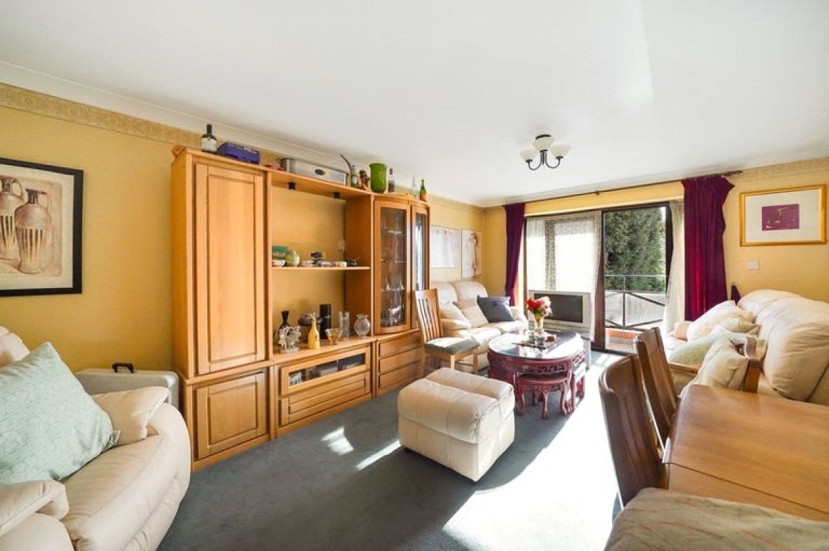 The Ridgeway, Enfield