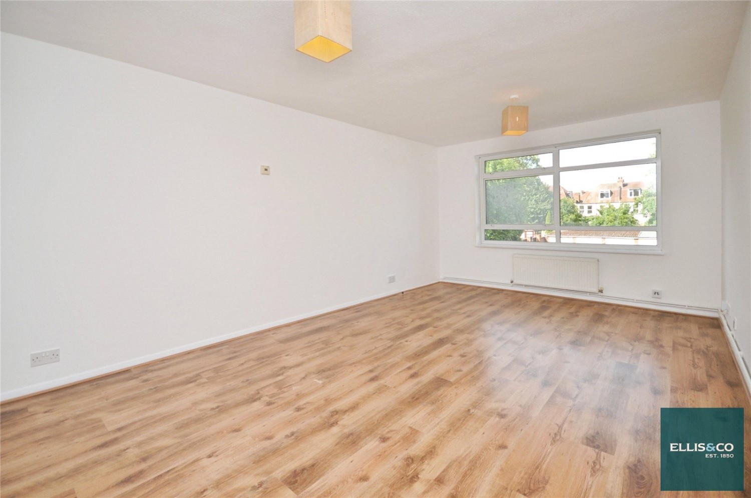 Etchingham Park Road, Finchley, London
