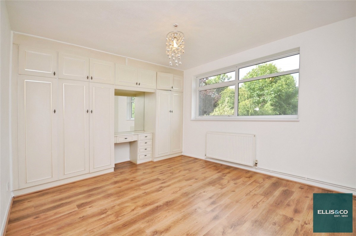 Etchingham Park Road, Finchley, London