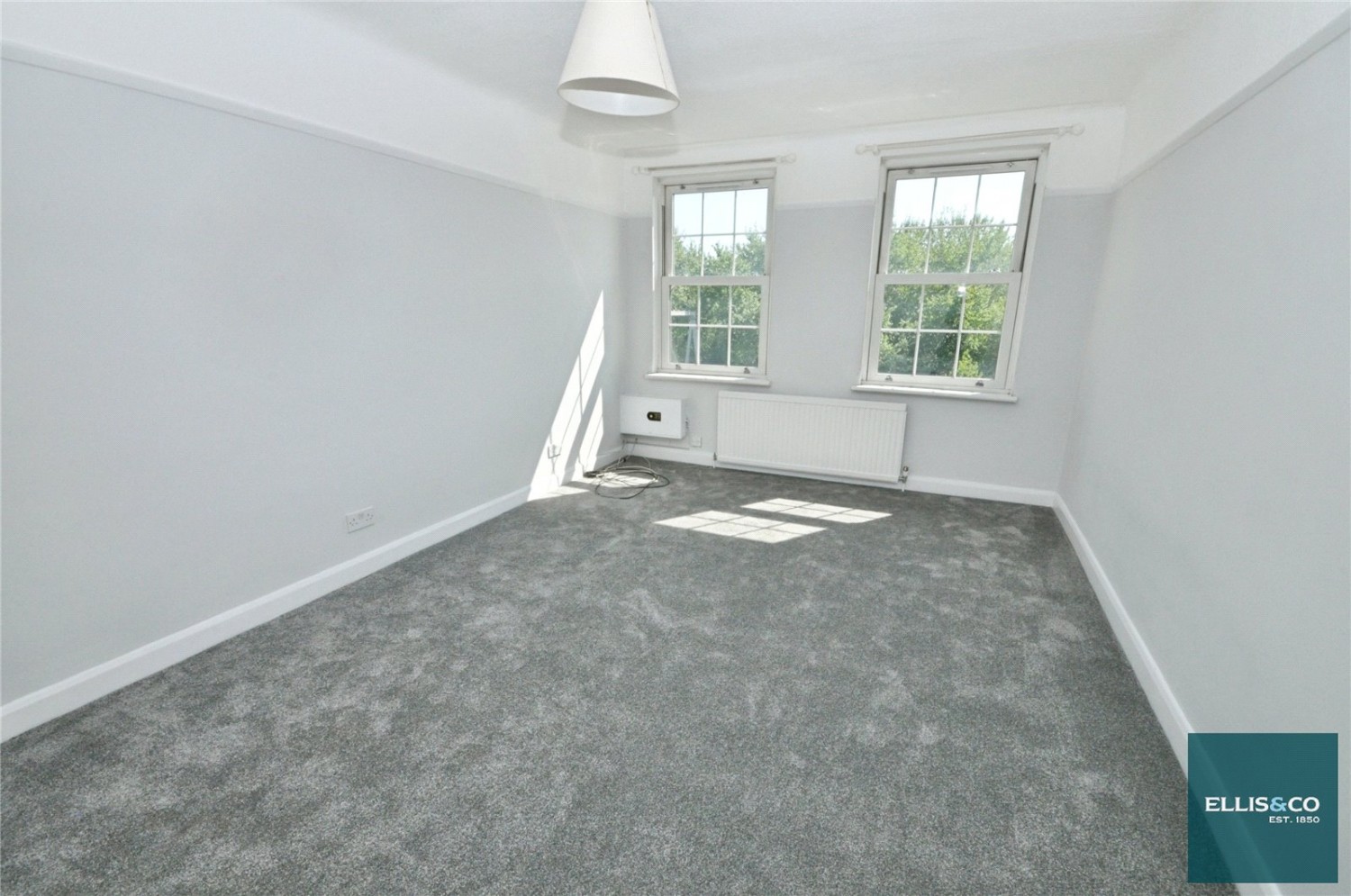 North Circular Road, Finchley, London
