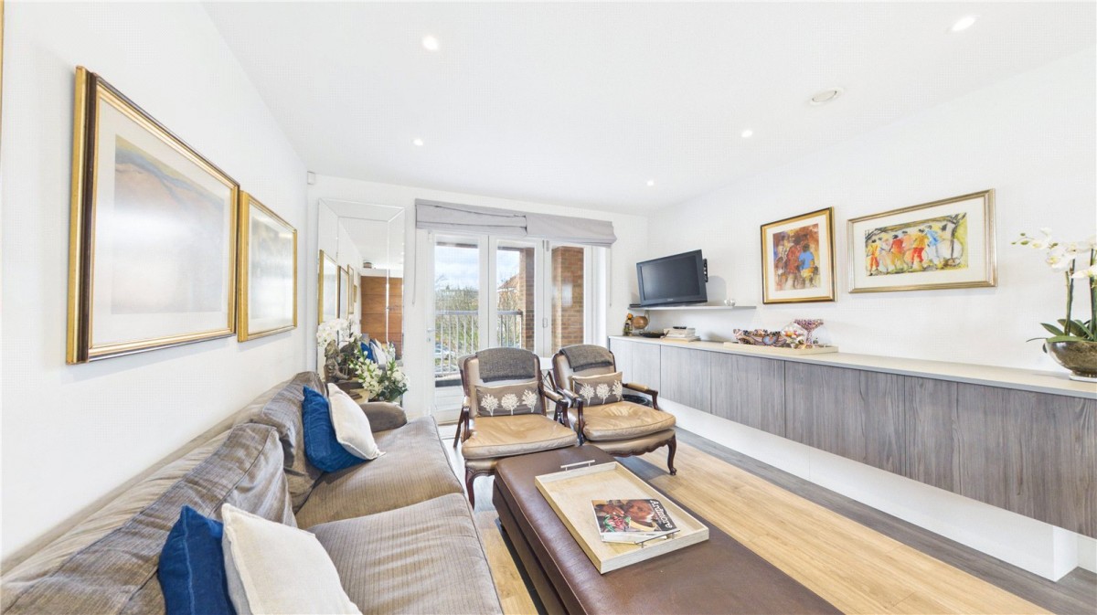 Ashridge Close, 4 Ashridge Close, Finchley, London