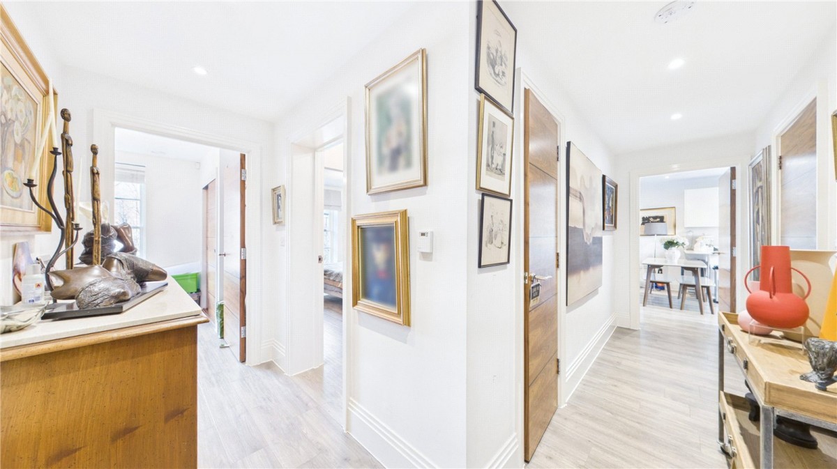 Ashridge Close, 4 Ashridge Close, Finchley, London