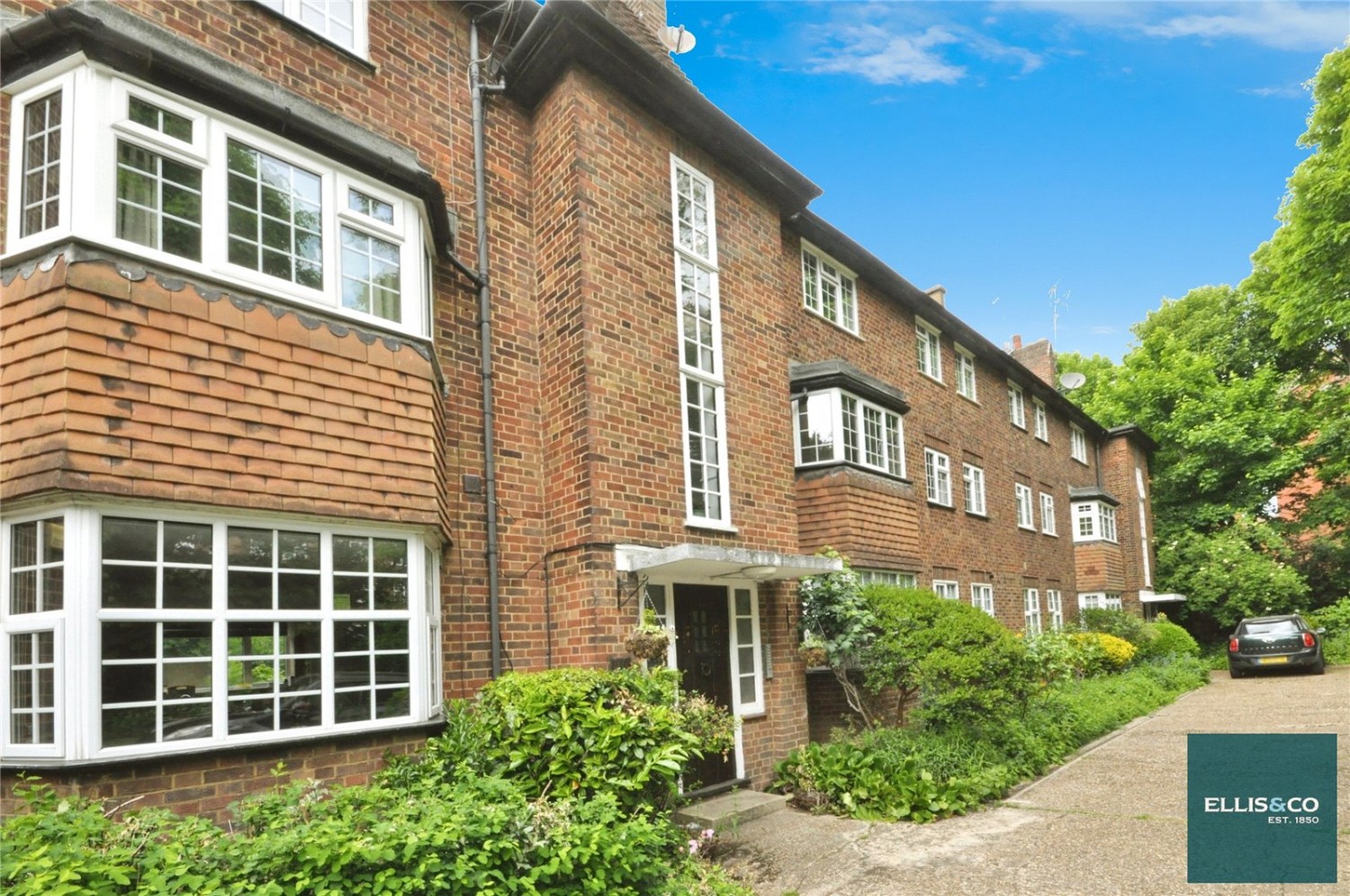 East End Road, London