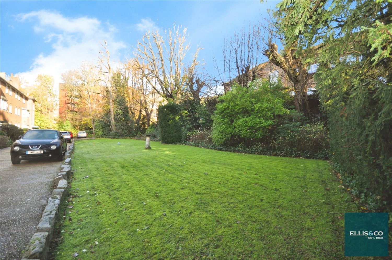 East End Road, London