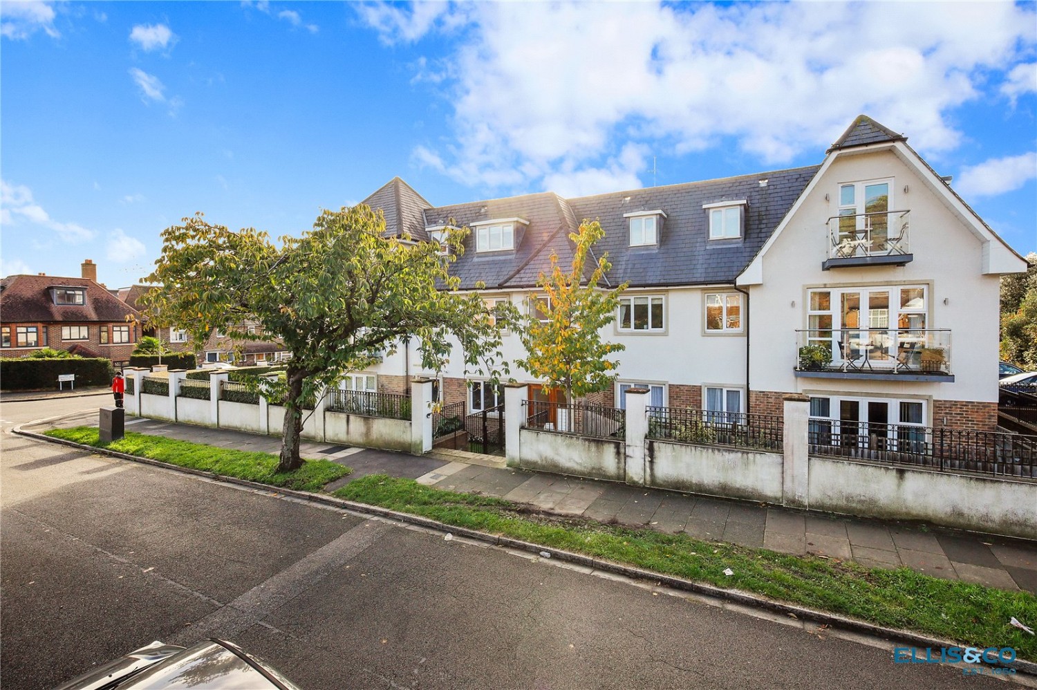Amberden Avenue, 10A Amberden Avenue, Finchley, London