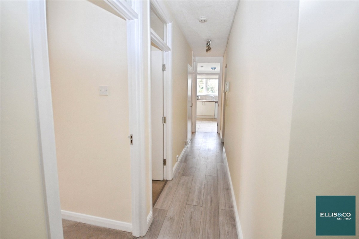Dollis Road, Finchley