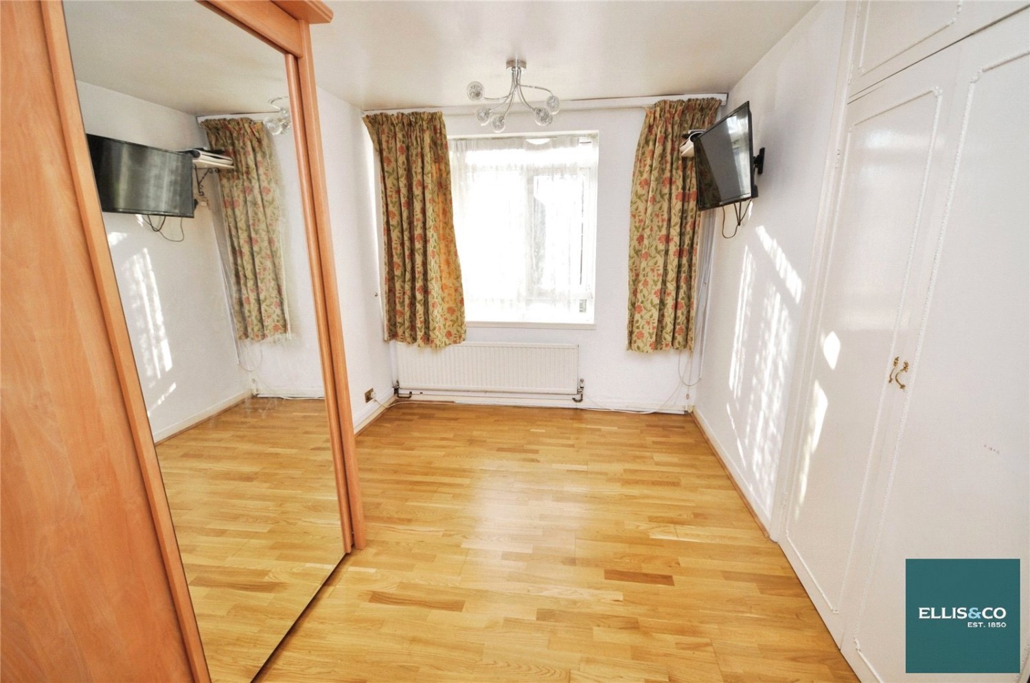 Regents Park Road, Finchley, London