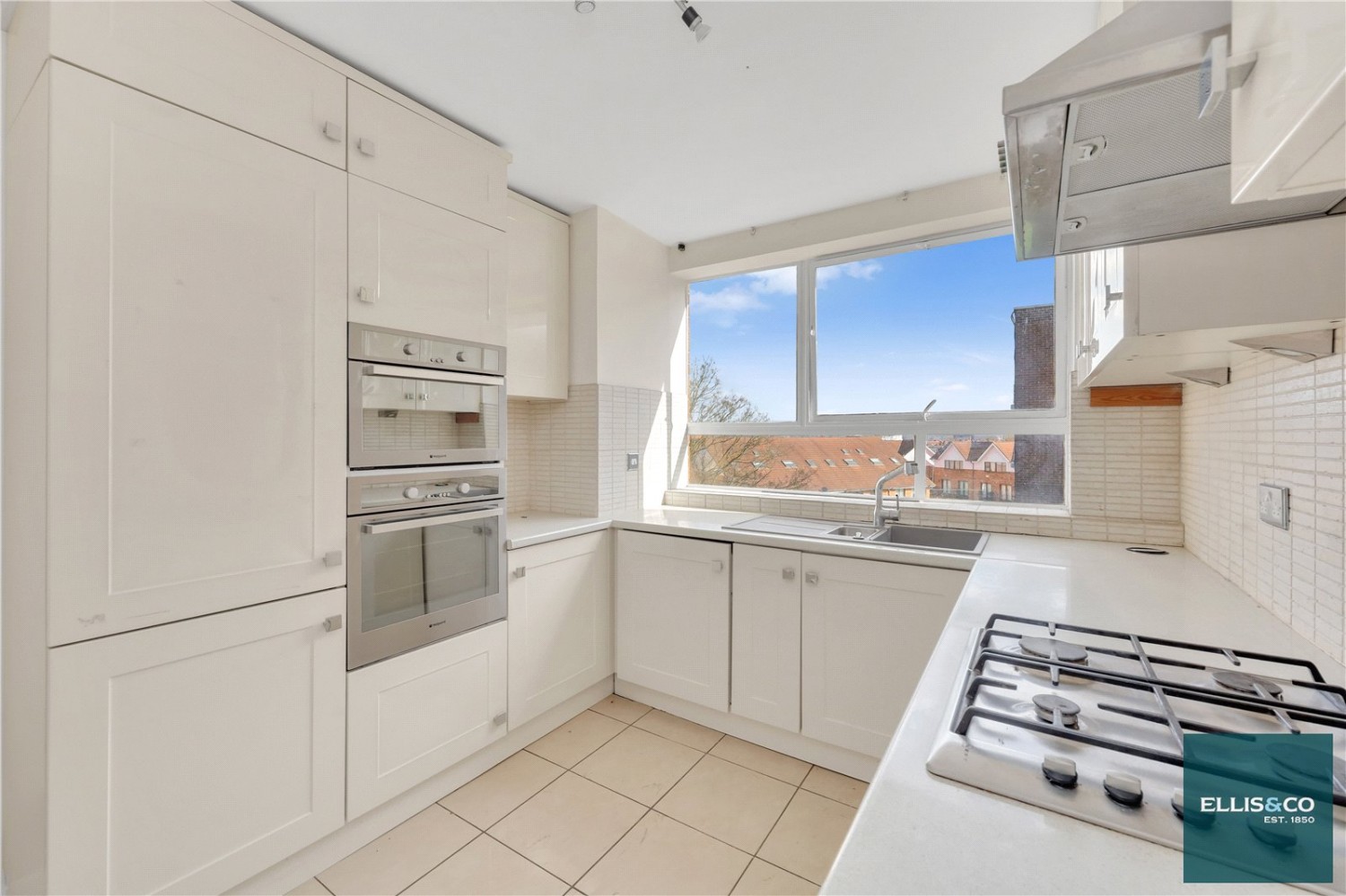 Station Road, Hendon